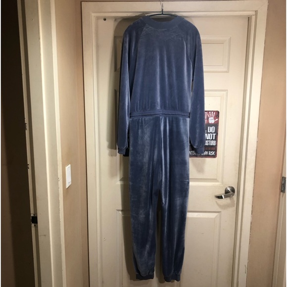 NWT Fashion Nova Destination Super Soft Velour Jumpsuit - Light Blue 1XL - Picture 3 of 6